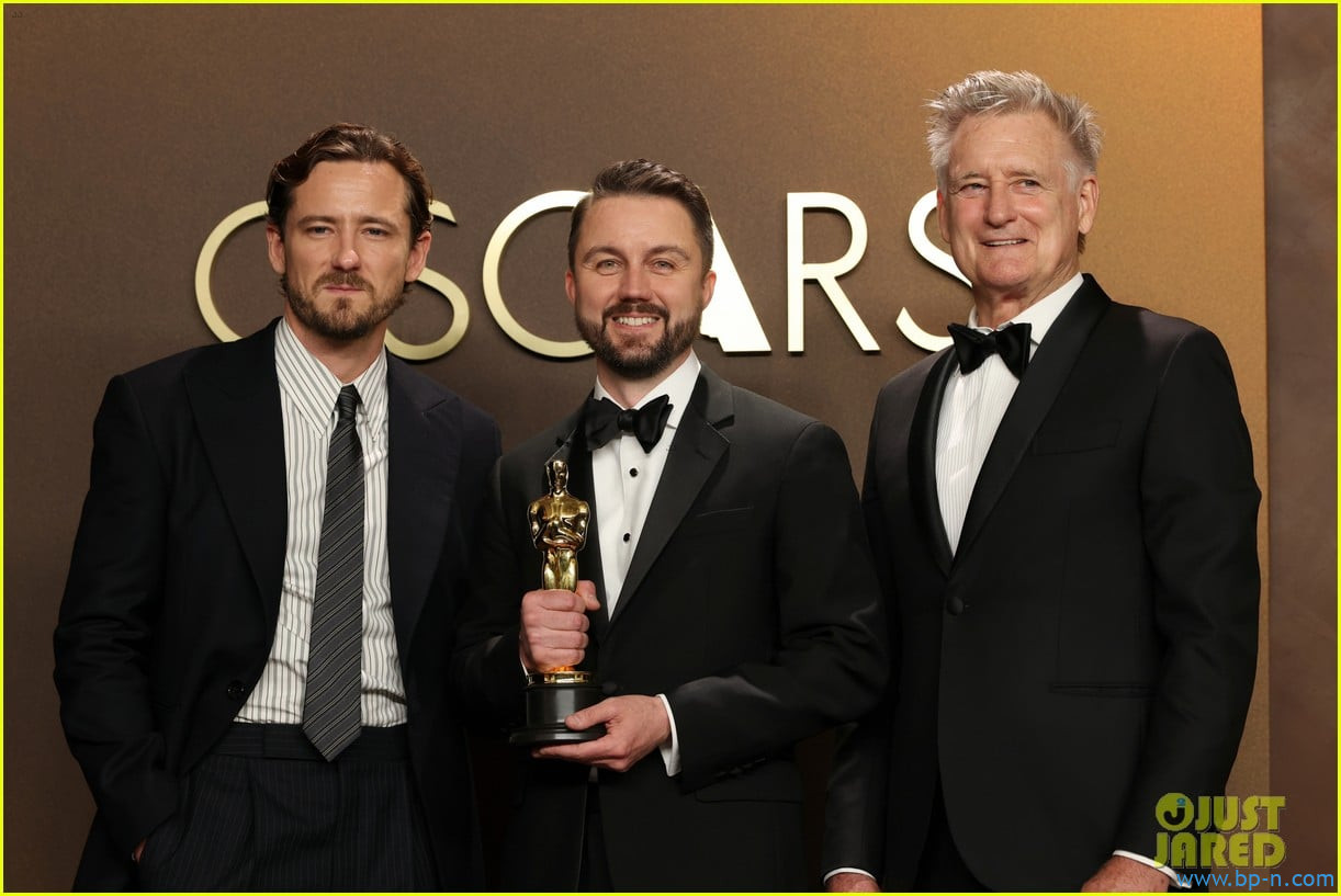 Bill Pullman & Son Lewis Present Together at Oscars 2026